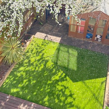 Spacious Double Room With Private Bathroom In Quiet Area Only 20 Min To Central London Streatham Vale Eksteriør billede