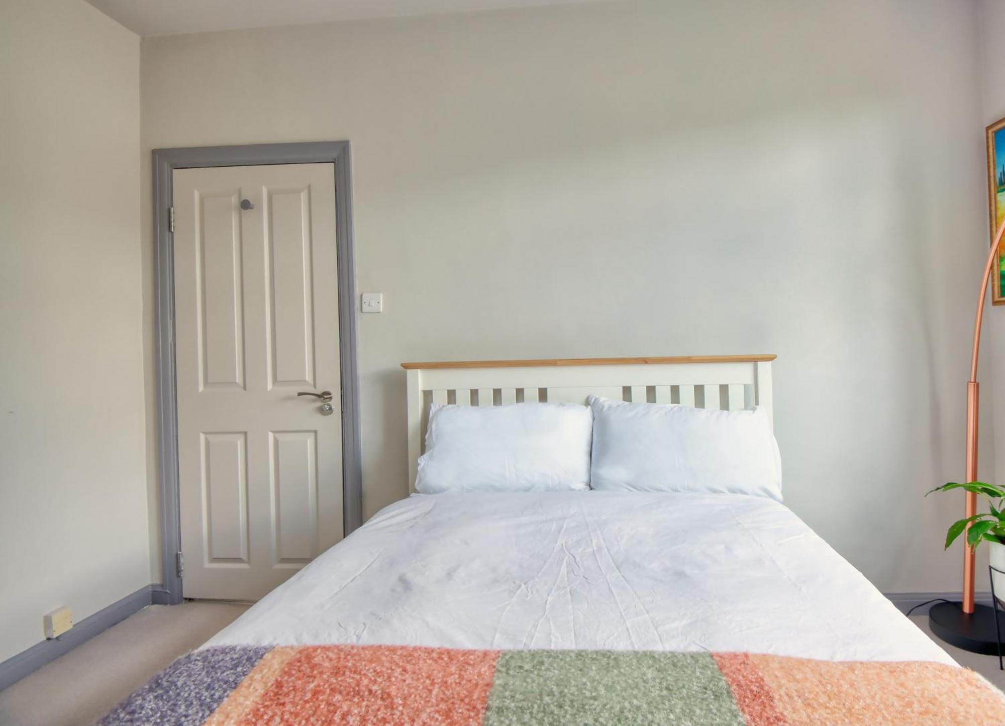 Spacious Double Room With Private Bathroom In Quiet Area Only 20 Min To Central London Streatham Vale Eksteriør billede