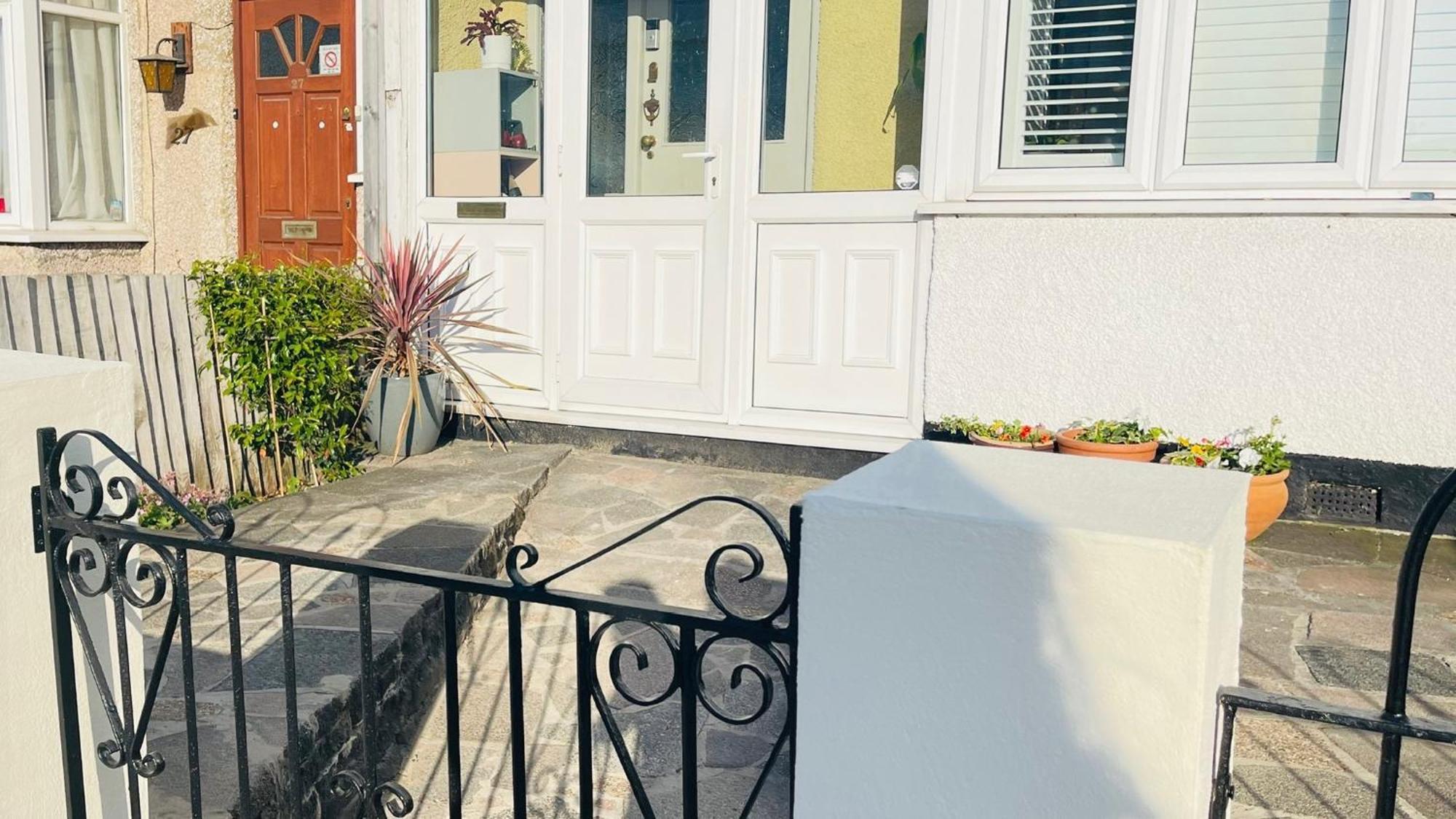 Spacious Double Room With Private Bathroom In Quiet Area Only 20 Min To Central London Streatham Vale Eksteriør billede